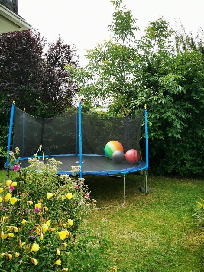Charmantes Ferienhaus Casa Ella Mit Balkon Siegen Bagian luar foto